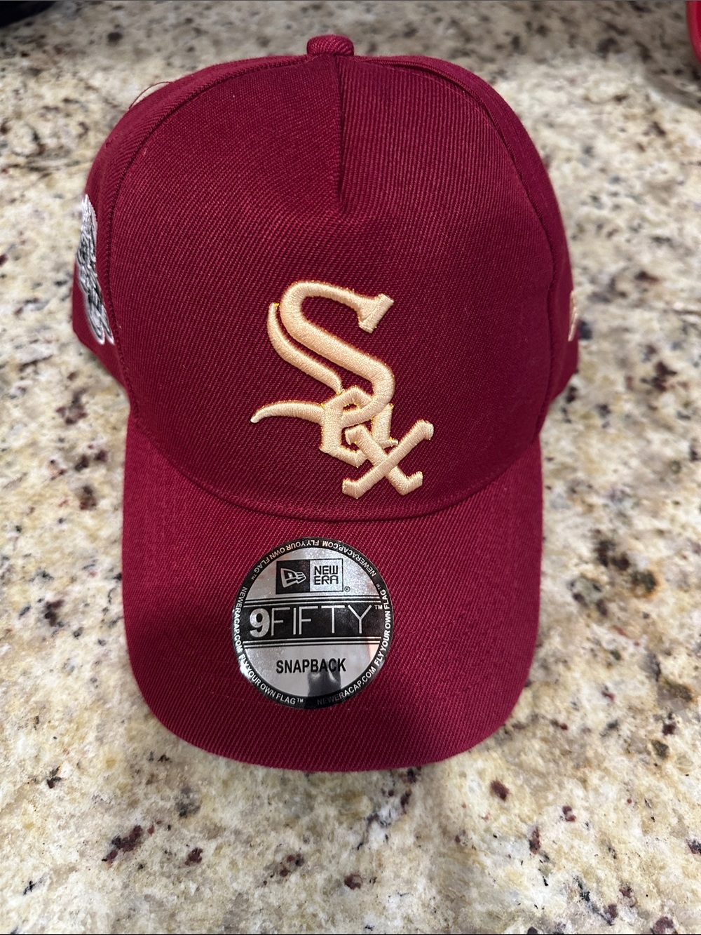 New Era Maroon Chicago White Sox 9FIFTY Snapback with Cream Logo